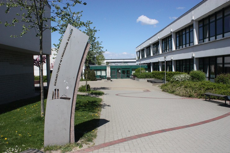 Eingangsbereich des Bernsdorff-Gymnasiums in Satrup